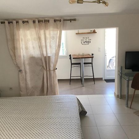 Appartement Dans La Colline Belgentier Ngoại thất bức ảnh