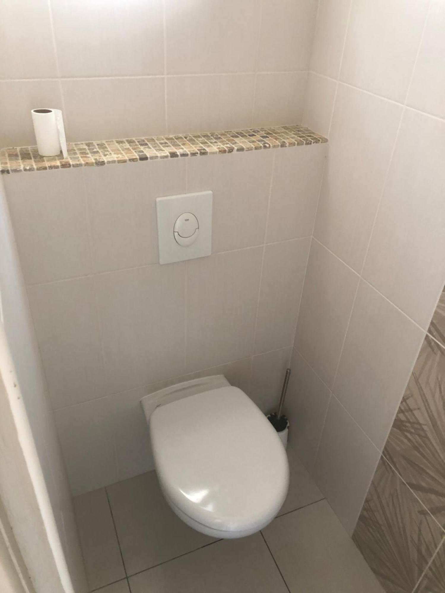 Appartement Dans La Colline Belgentier Ngoại thất bức ảnh