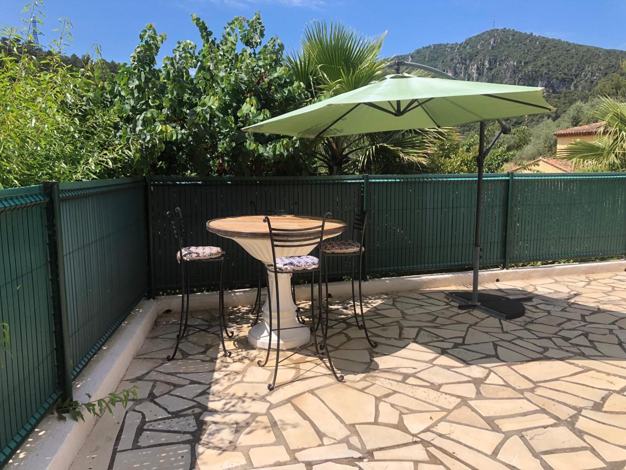 Appartement Dans La Colline Belgentier Ngoại thất bức ảnh